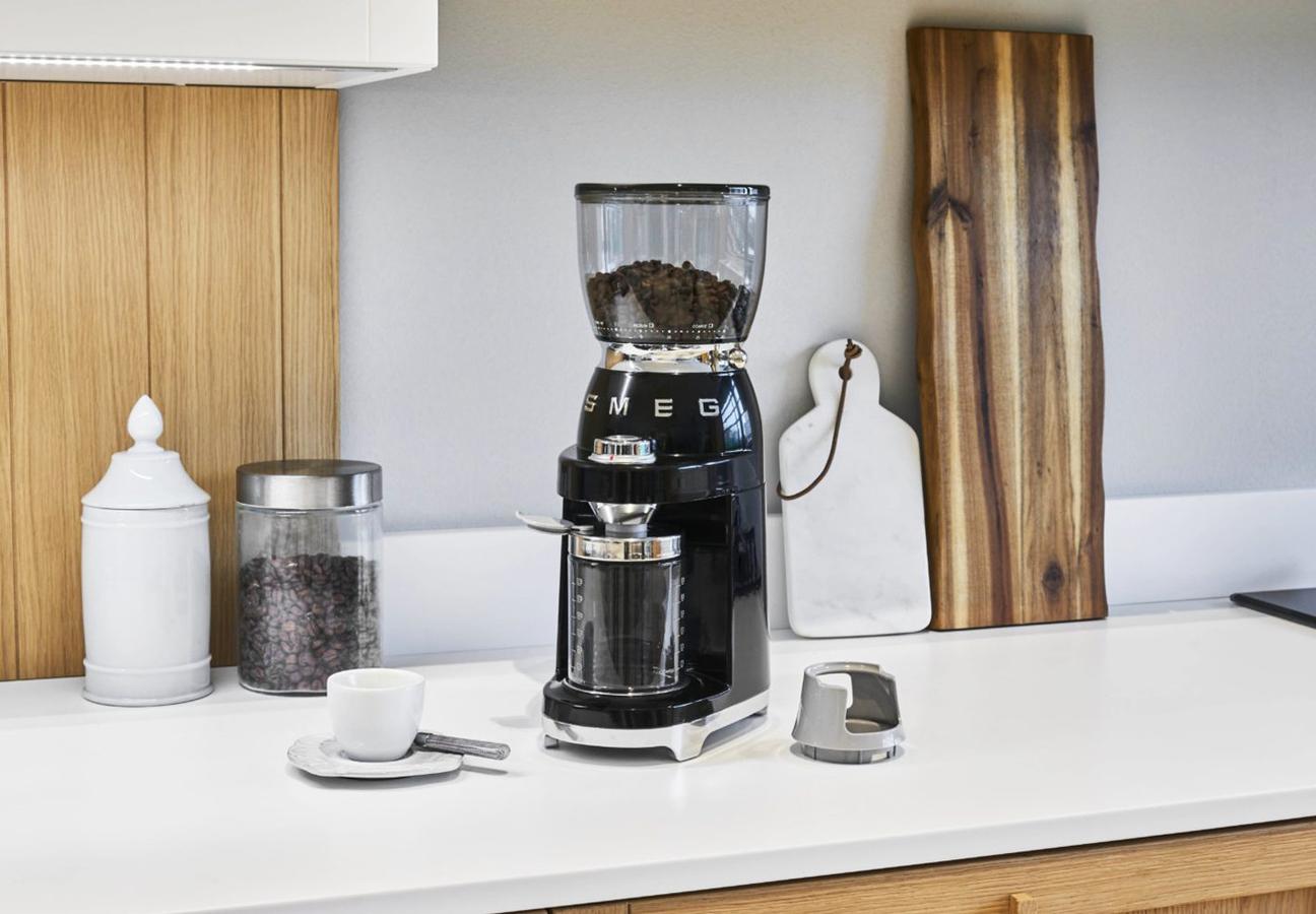 coffee grinders best smeg