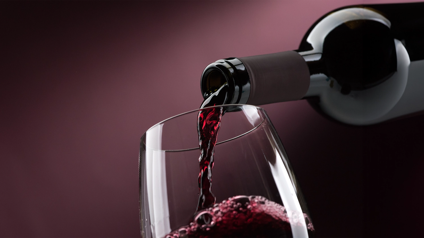 How to talk to a sommelier