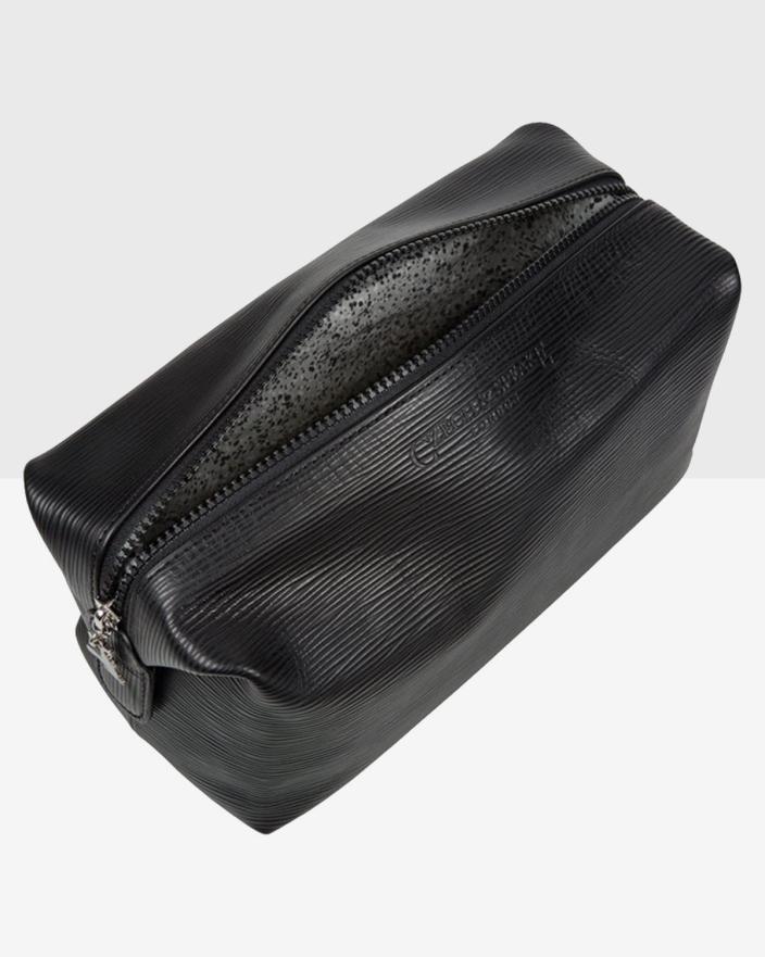 czech & speake magnetic wash bag