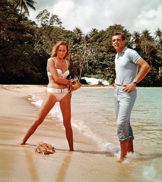 james-bond-summer-style-connery