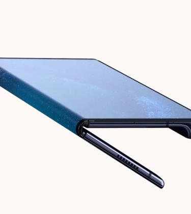 Editor’s Picks: Jaguar XE, Foldable Smartphone and Military Watch