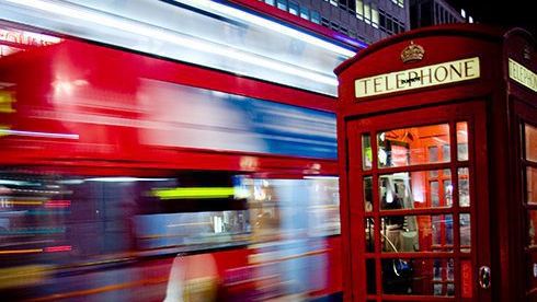 The rules of public transport that every gentleman should follow