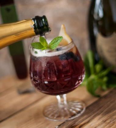 The perfect January cocktail – Damson Darling