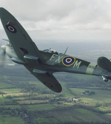 Watch Breitling celebrate RAF100 with an exclusive poem