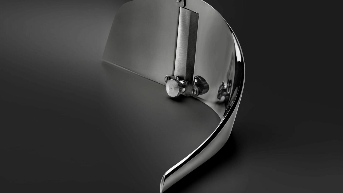 Wishlist: Truffle Slicer, Military Type Watch and Invictus Yacht