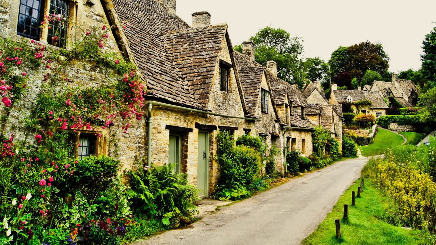 The perfect Oxfordshire staycation, according to the experts at Bicester Village