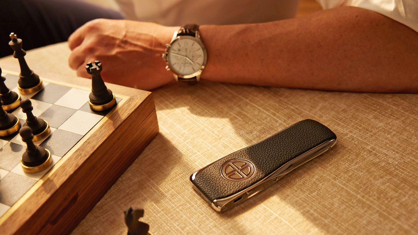 This hyper-secure luxury phone will protect you from close calls