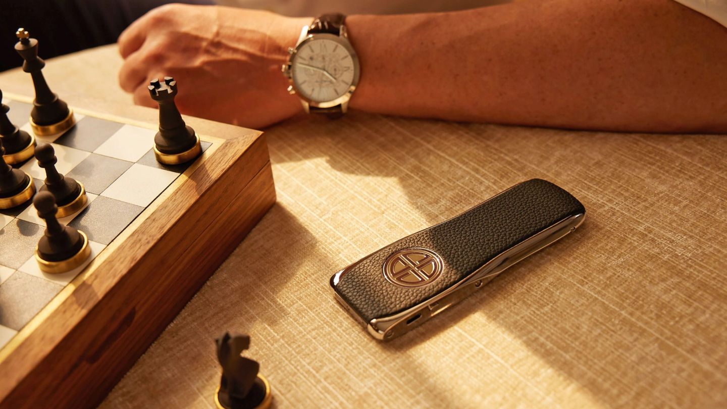 This hyper-secure luxury phone will protect you from close calls