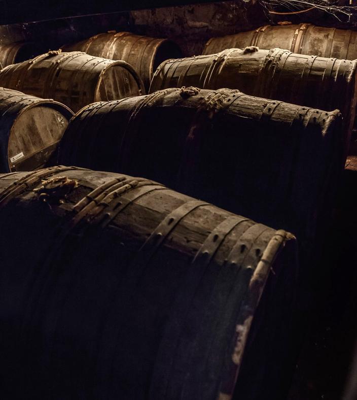 louis xiii cognac barrel making tiercon baptiste loiseau