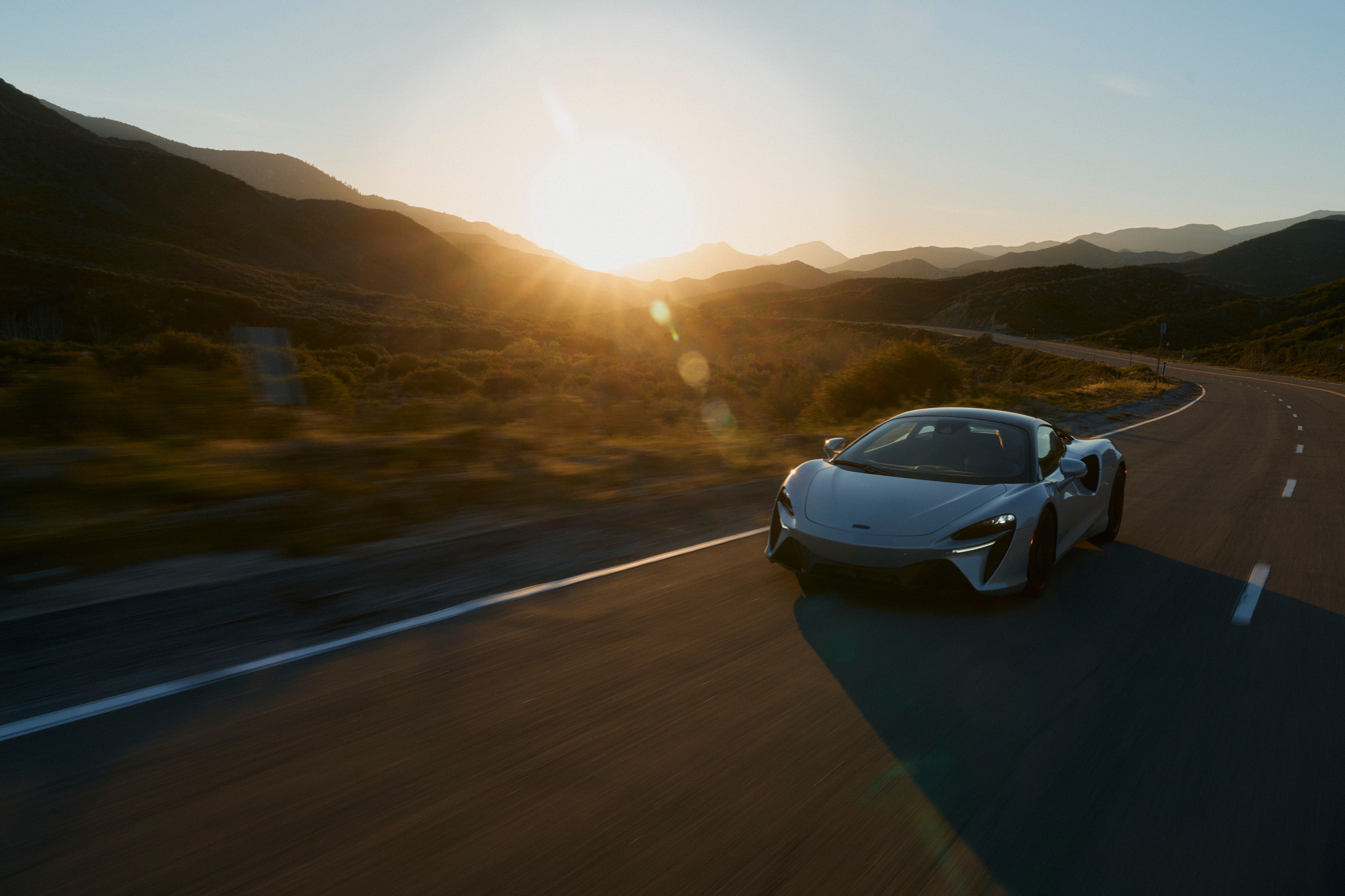 Car of the Week: McLaren Artura Coupé