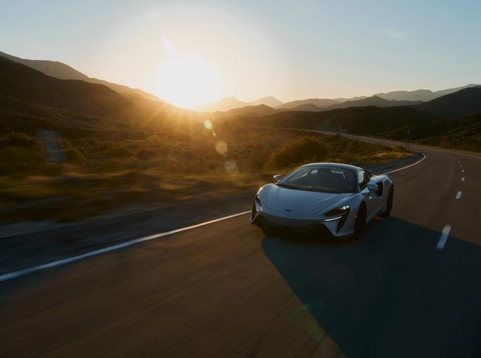 Car of the Week: McLaren Artura Coupé