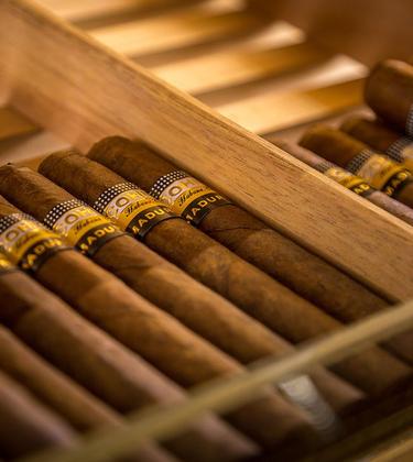 Cigar Lounges in NYC