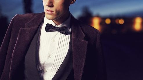 The everyday acts that prove you’re a gentleman