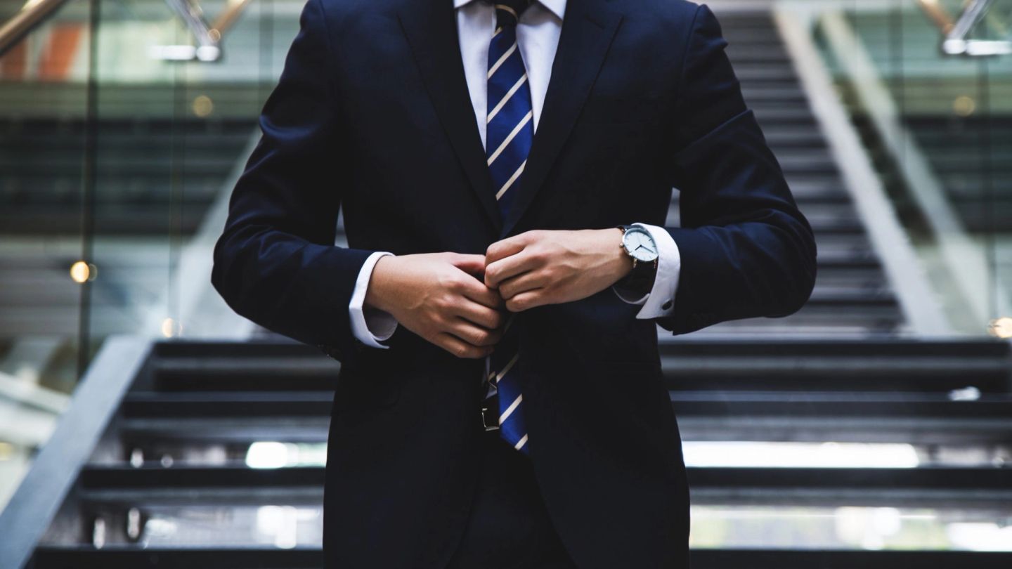 What to wear for a job interview in banking