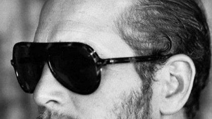 What your sunglasses say about you