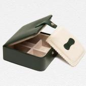 Ettinger Capra Ecru Medium Stud Box