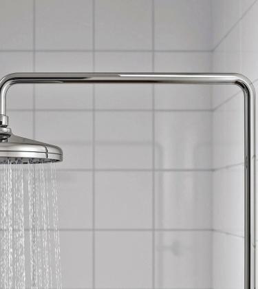 What are the health benefits of cold showers?