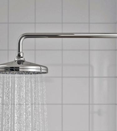 What are the health benefits of cold showers?