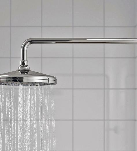 What are the health benefits of cold showers?