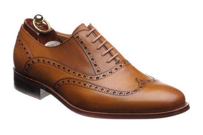 HerringBrogues-TheGentlemansJournal