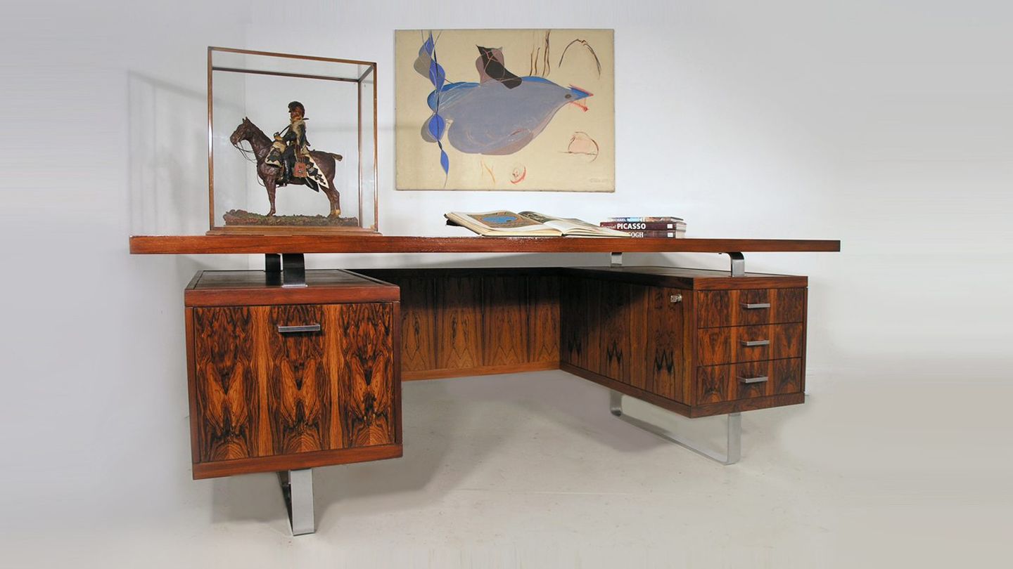 Antiques every gentleman should invest in