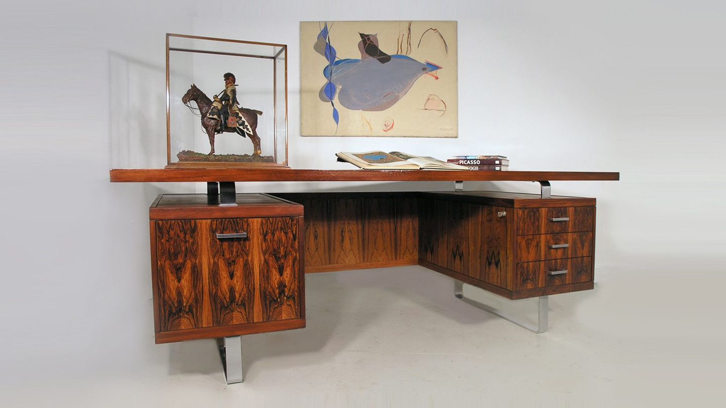 Antiques every gentleman should invest in