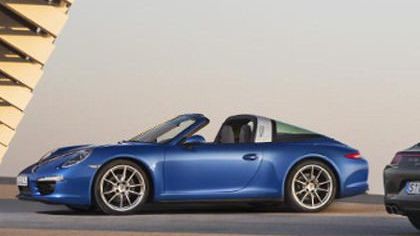 Cars – Porsche 911 Targa