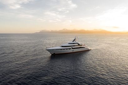 ‘Soaring’ is taking refined yacht-design to new heights