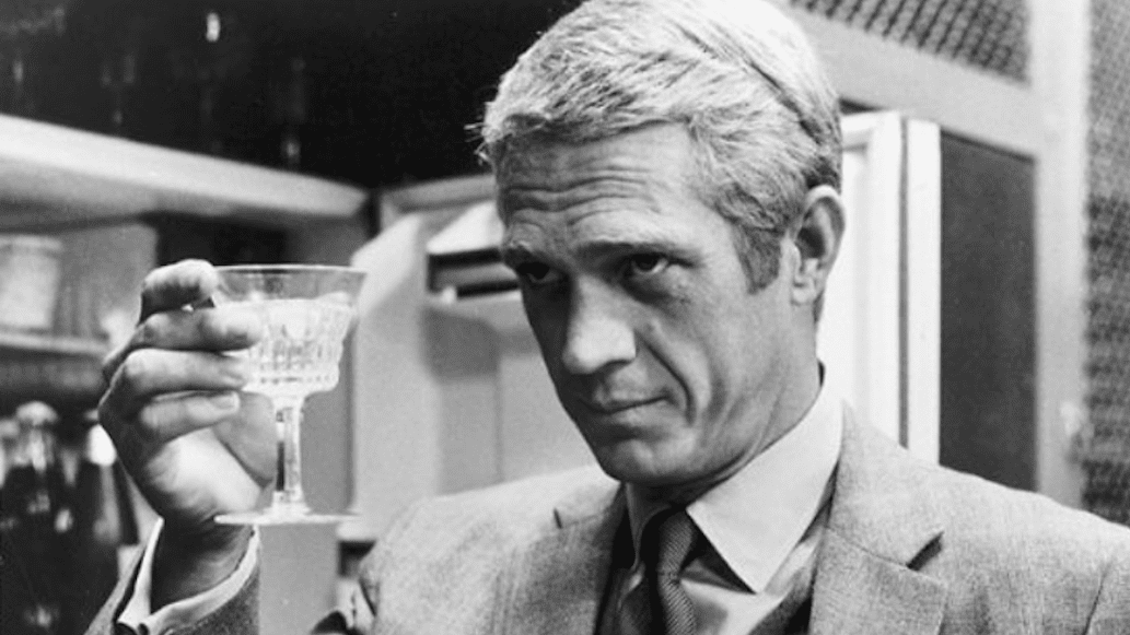 What your drink choice on a first date says about you
