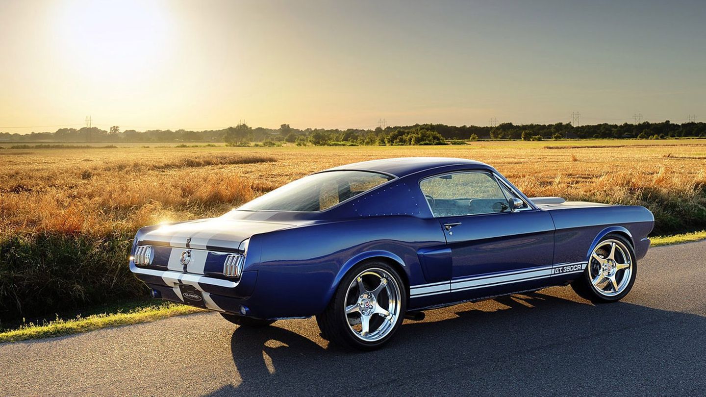 These are the top ten most Instagrammed cars