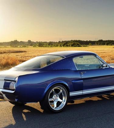 These are the top ten most Instagrammed cars