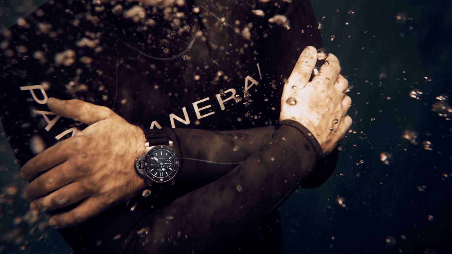 Freediver Guillaume Néry takes Panerai’s Luminor Submersible range to new depths