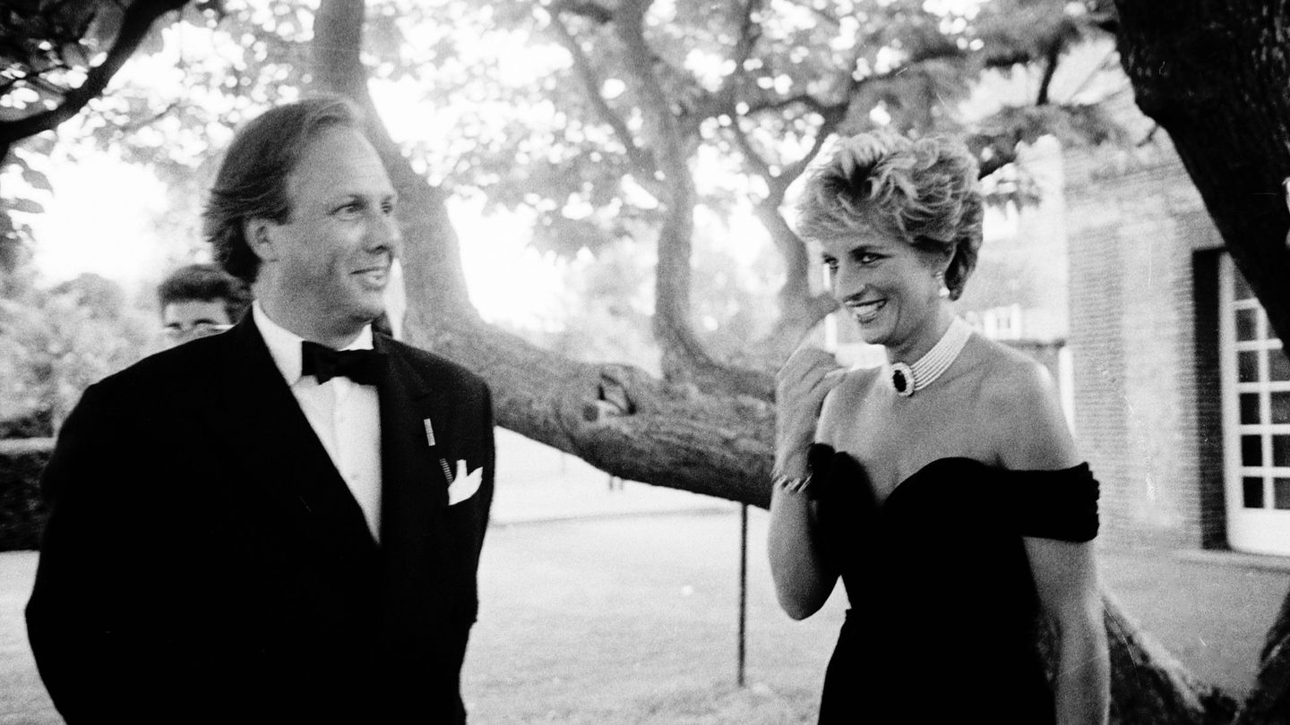 Graydon Carter on tweets from Trump, 90s expense accounts, and persisting in the digital media age