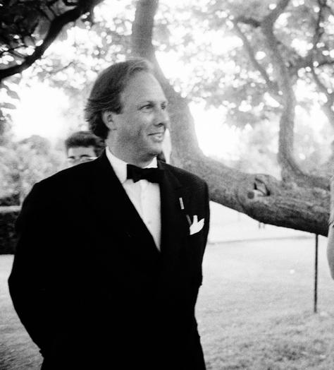Graydon Carter on tweets from Trump, 90s expense accounts, and persisting in the digital media age