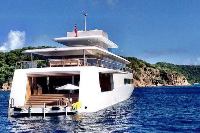 Steve-Jobs-Yacht-Interior---TGJ-compressor