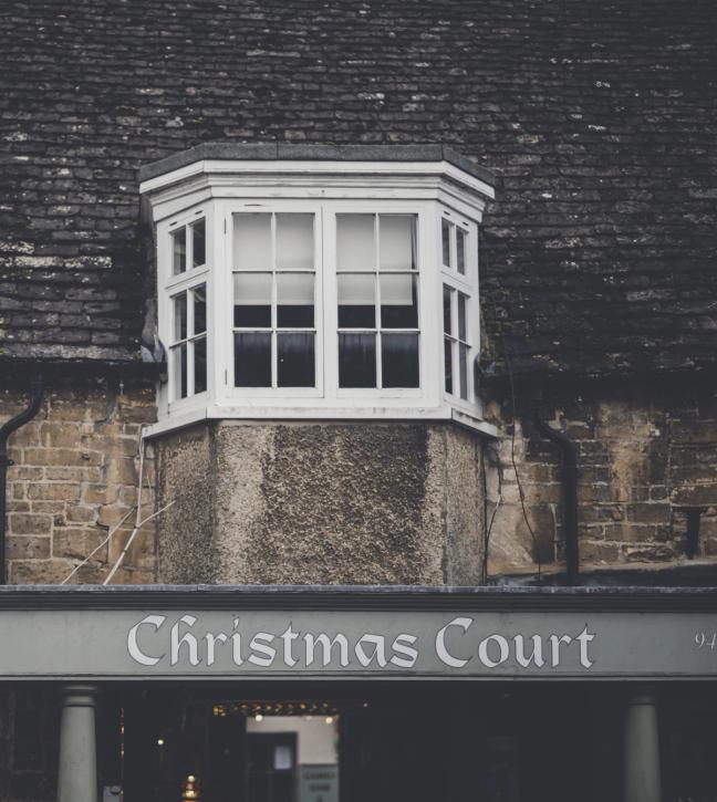 aston martin bicester village