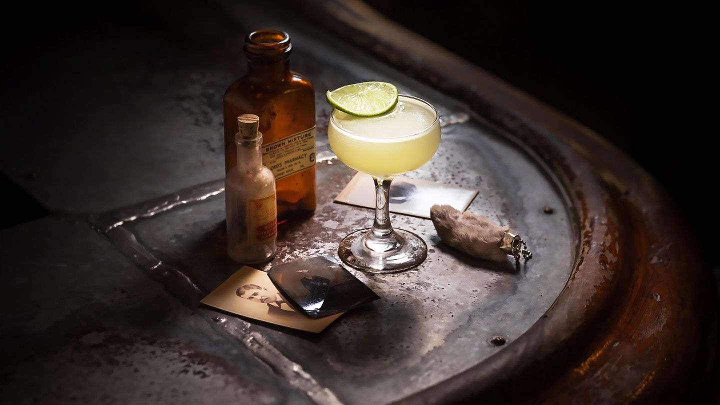 These are the best 1920s cocktails to revive this weekend