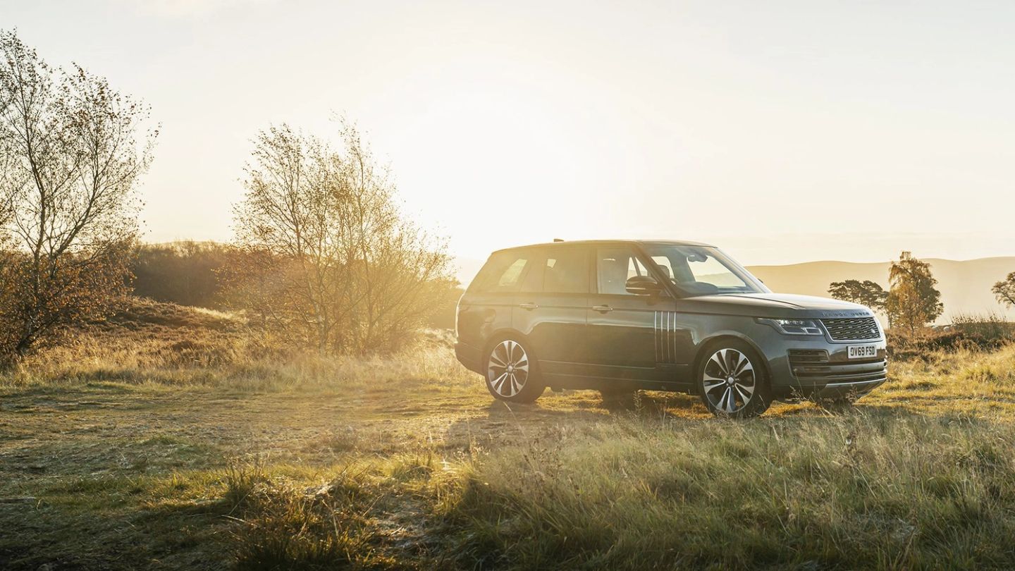 The Holland & Holland Range Rover is a fully-loaded 4×4