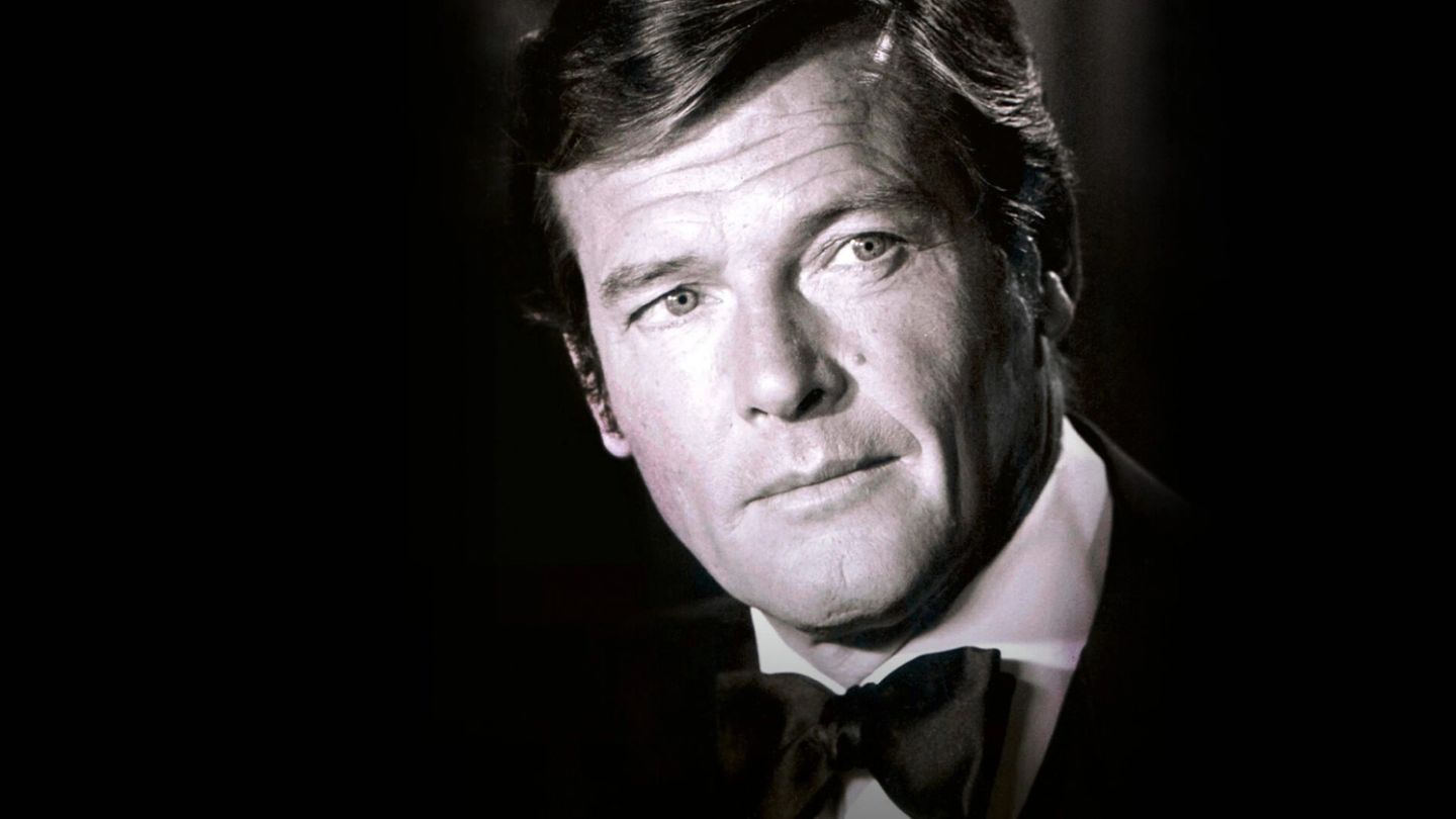Bond on Bond Street: Sir Roger Moore’s personal collection is going under the hammer
