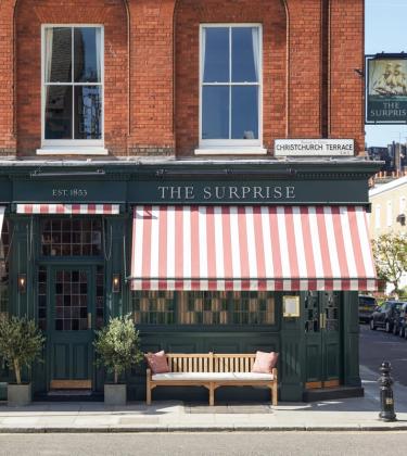 THE FRIDAY FIVE: The Five Actually Poshest Pubs in London