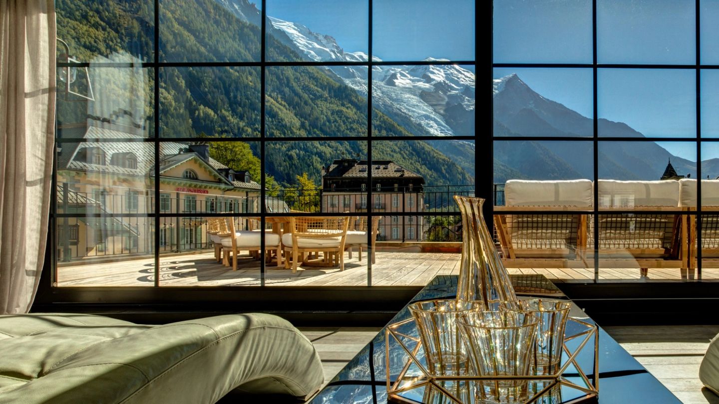 We’ve found the perfect penthouse for your next ski trip