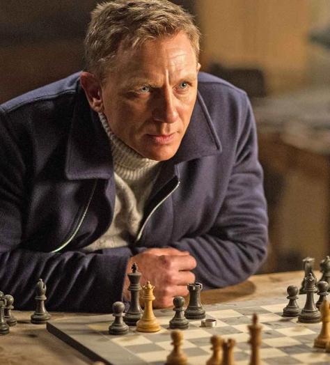 How to checkmate in two moves