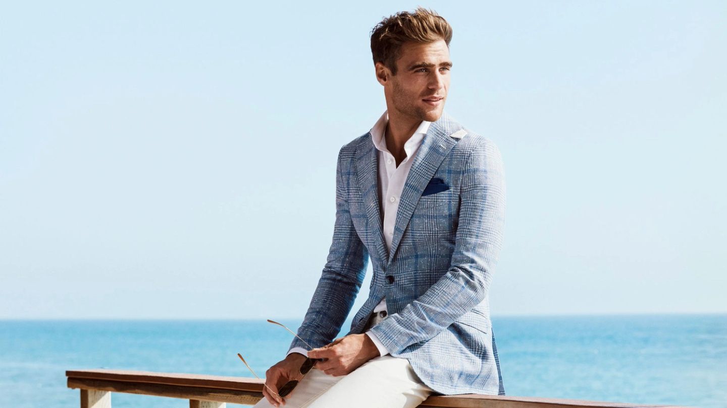 How to tailor your summer holiday wardrobe