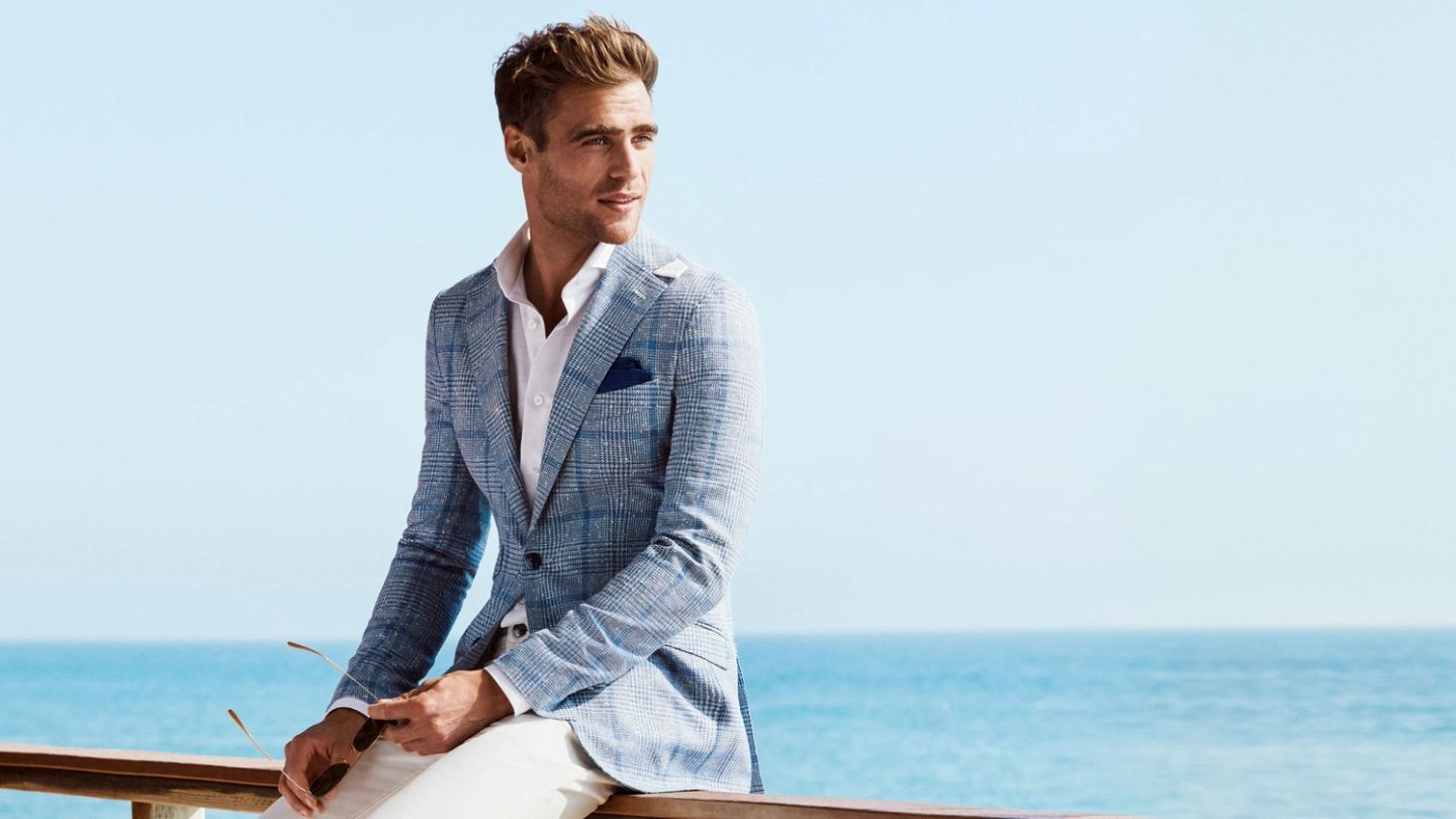 How to tailor your summer holiday wardrobe