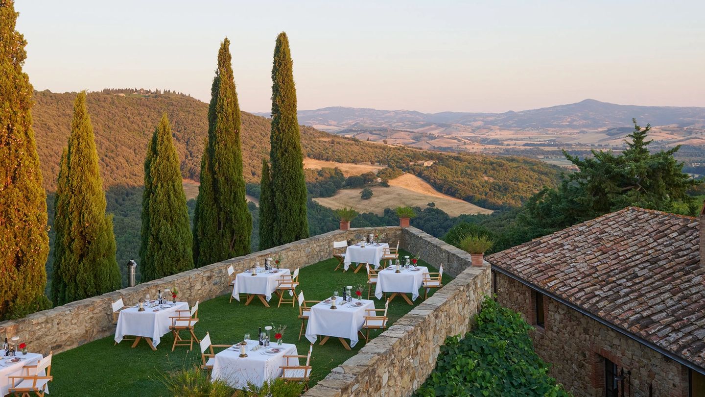 Sample the world’s greatest food markets, restaurants and culinary corners with True Travel