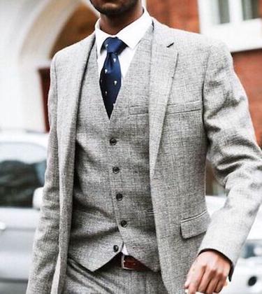 8 basics that should feature in every gentleman’s wardrobe