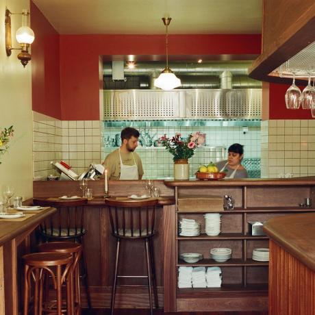 Tiella, Bethnal Green