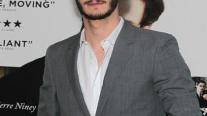 Yves Saint Laurent – Pierre Niney Interview