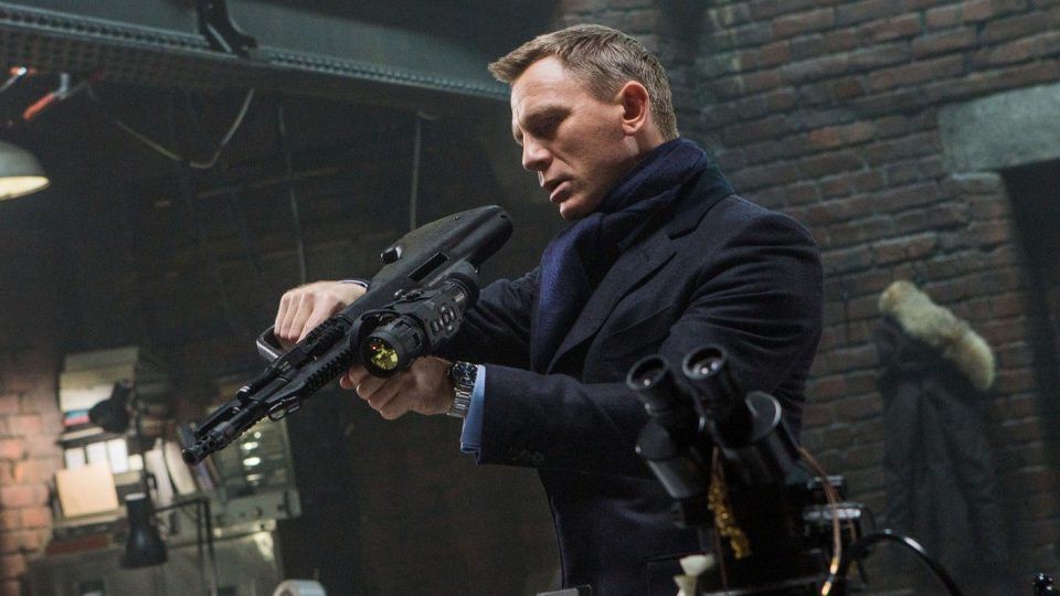 Daniel Craig finally confirms his return as James Bond