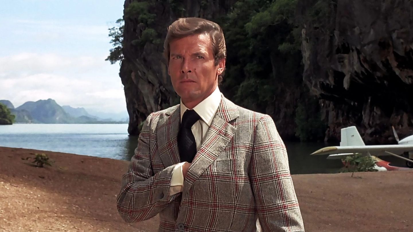 Here’s every island James Bond has ever visited (fictional or otherwise)
